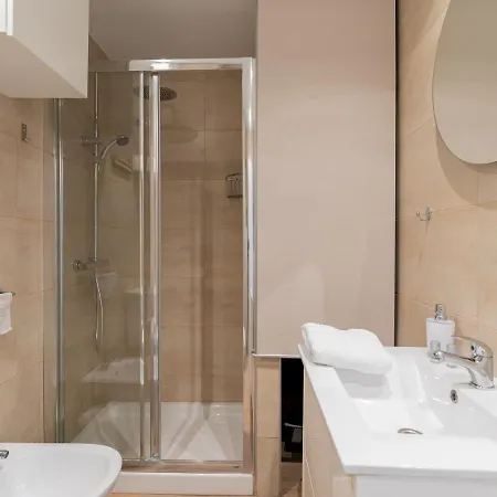 Apartment Attico Albareda *